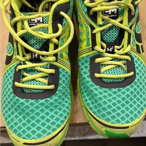 Green project motion running shoes size 10